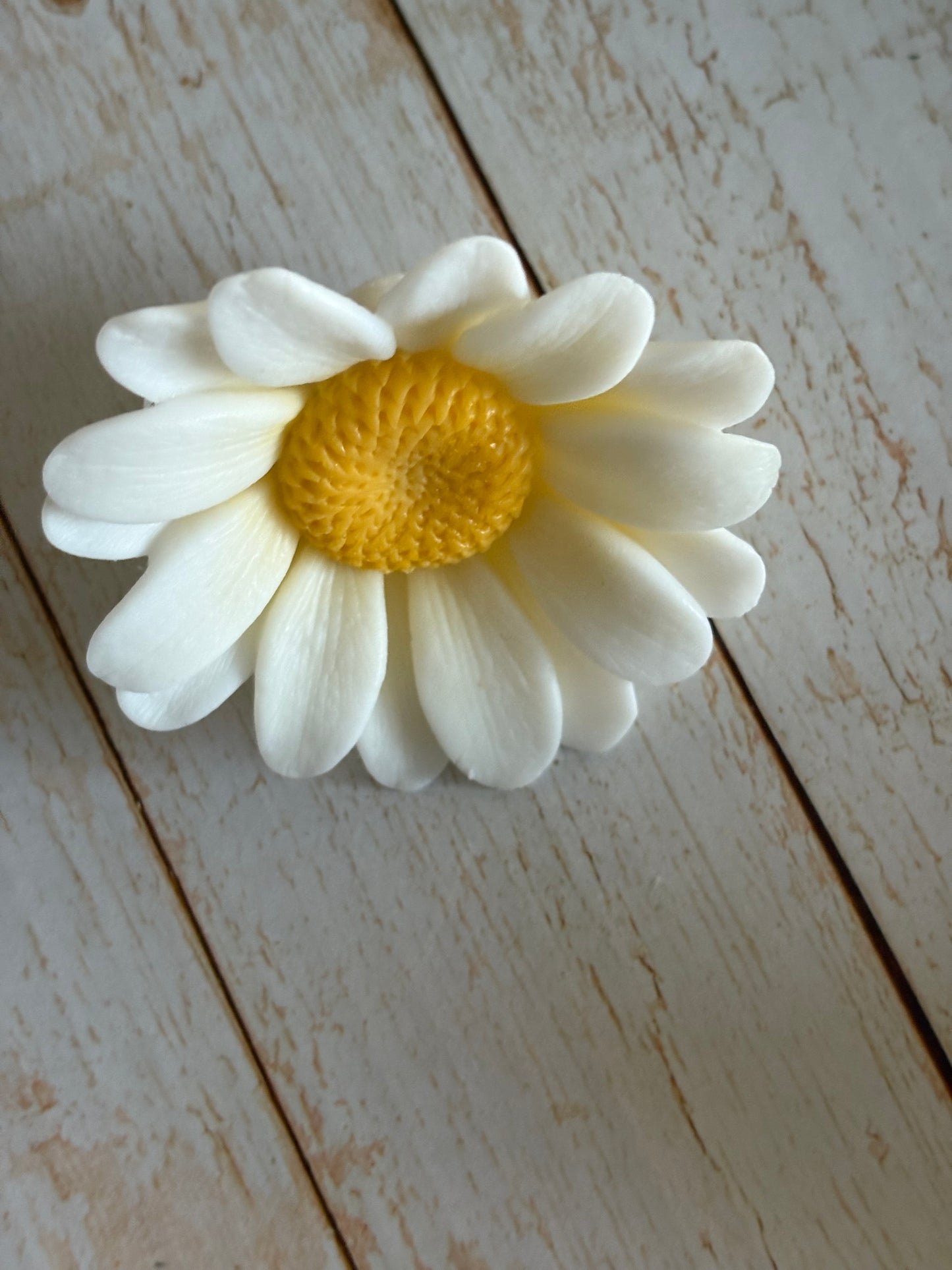 Daisy Soap Favors
