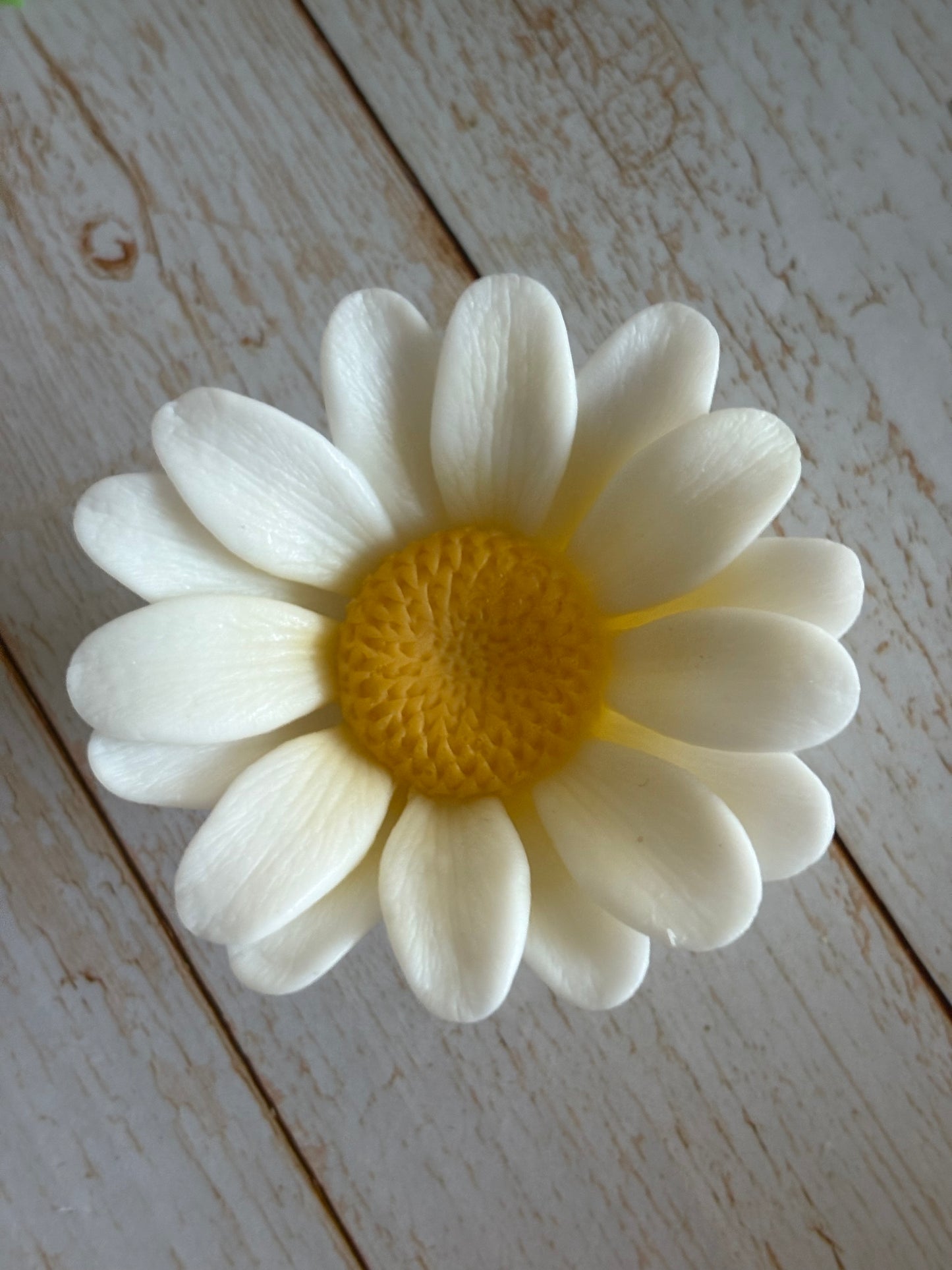 Daisy Soap Favors